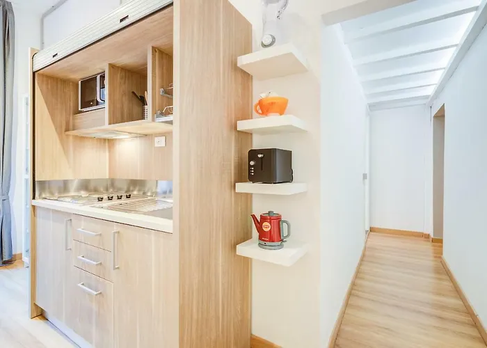 Guesthost - Spanish Steps Luxury Apartment